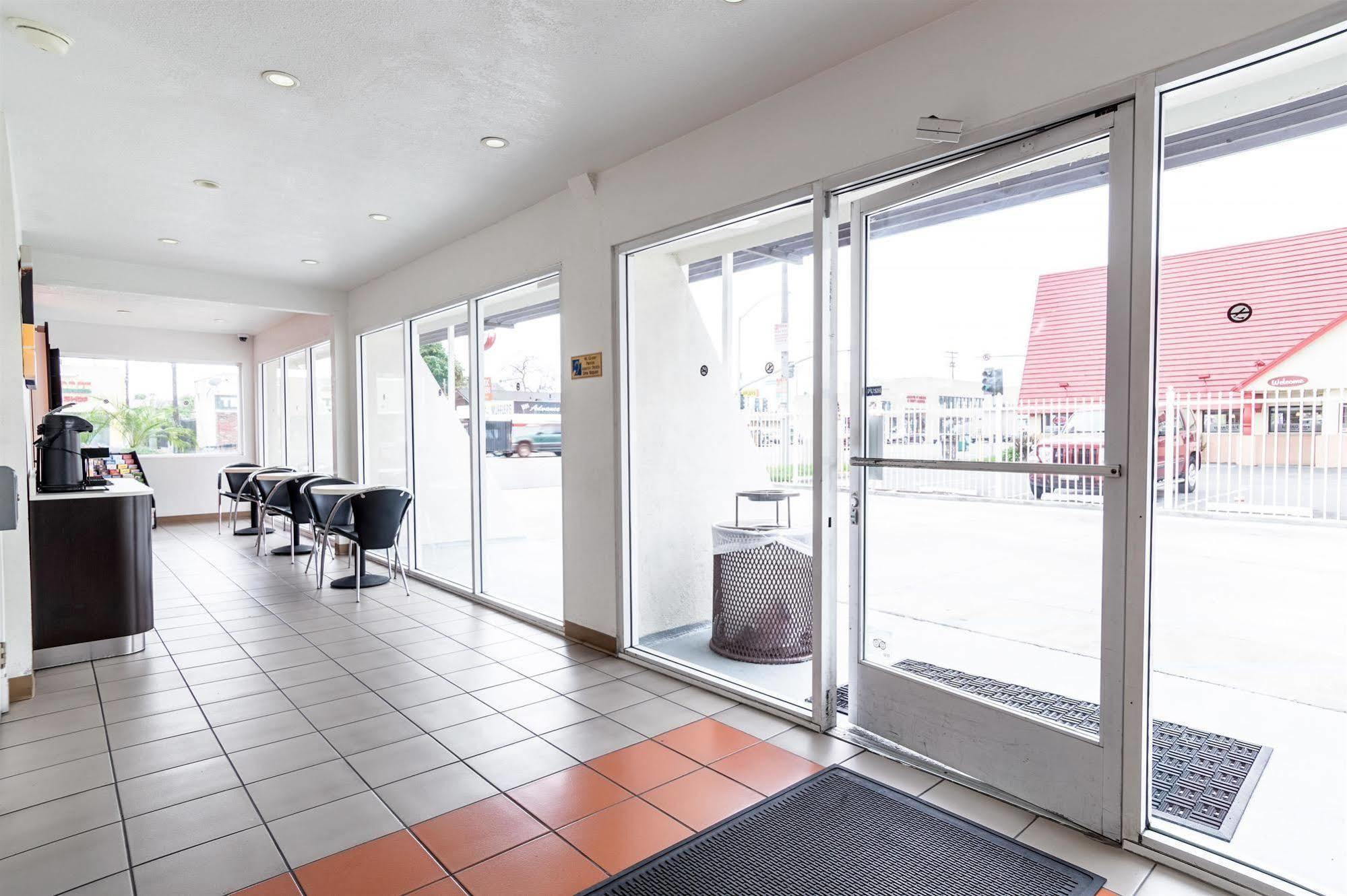 Motel 6-Long Beach, Ca - International City المظهر الخارجي الصورة
